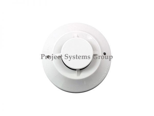 อุปกรณ์ตรวจจับควัน The Notifier SD-651 Plug-in Smoke Detectors offer superb performance and reliability in a profile which is just 2” (5.1cm) deep. Model SD-651 (photoelectric sensor) can be used with a variety of different adapter bases in several wiring configurations and voltages. Other features include: low current draw, stable performance in high air velocities, built-in tamper resistant base design, remote LED option, removable cover, and built-in test switch.
